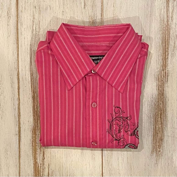 Button down - Picture 3 of 8